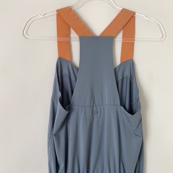 Gap Fit gray and orange cinched waist athletic dress - Picture 4 of 8